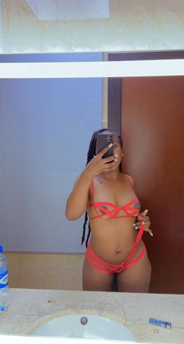 BEST 💋❤️EBONY GIRL IN TOWN IS ACTIVE FOR NEARBY MEET UP OR HOOK UP TELEGRAM: Ebonymuna147 Signal: Munarose.25 - Image 2
